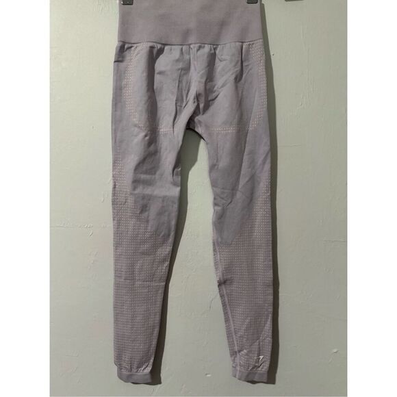 Gymshark set top and bottom S lavender purple - Picture 8 of 12